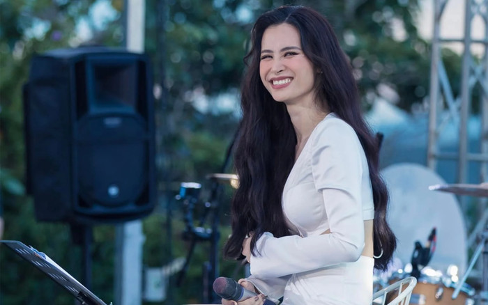 Sau Đà Lạt, đêm nhạc trở lại của Đông Nhi tại TP.HCM 'cháy vé' chỉ sau thời gian ngắn công bố Ảnh 2