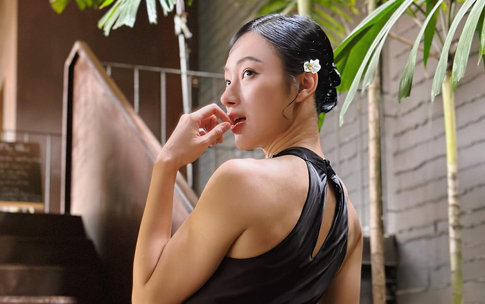 Angela Phương Trinh rũ bỏ hình ảnh 'đô con', khoe thắt đáy lưng ong đầy nữ tính Ảnh 2