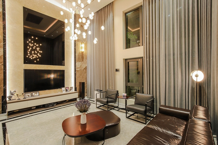 Cuộc sống Lê Hoàng (The Men) sau khi 'vắng bóng' showbiz: Nhà cao cửa rộng, viên mãn bên vợ đẹp con ngoan Ảnh 4