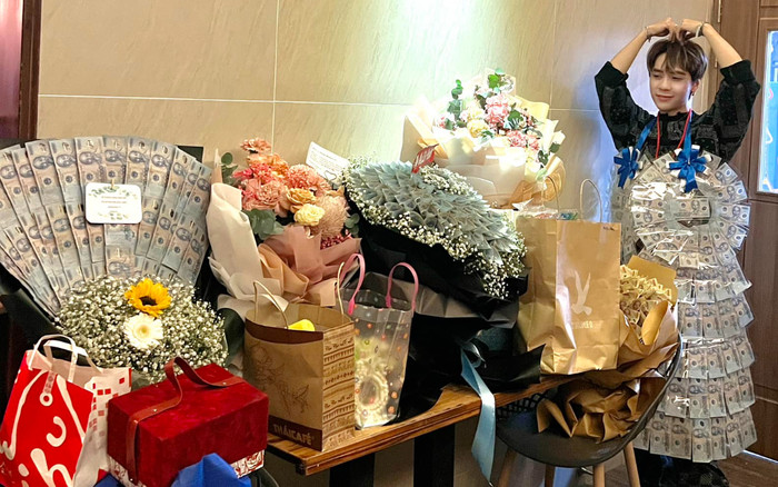 Quang Hùng MasterD được khán giả tặng quà giá trị, dân mạng: 'Áp lực đồng tiền đè nặng trên vai' Ảnh 2