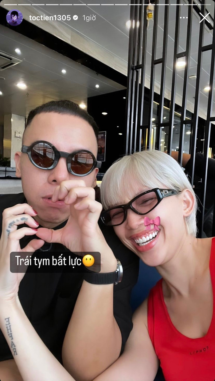 Nữ ca sĩ đã được một trận cười nghiêng ngả bởi sự không 'ăn khớp' của chồng