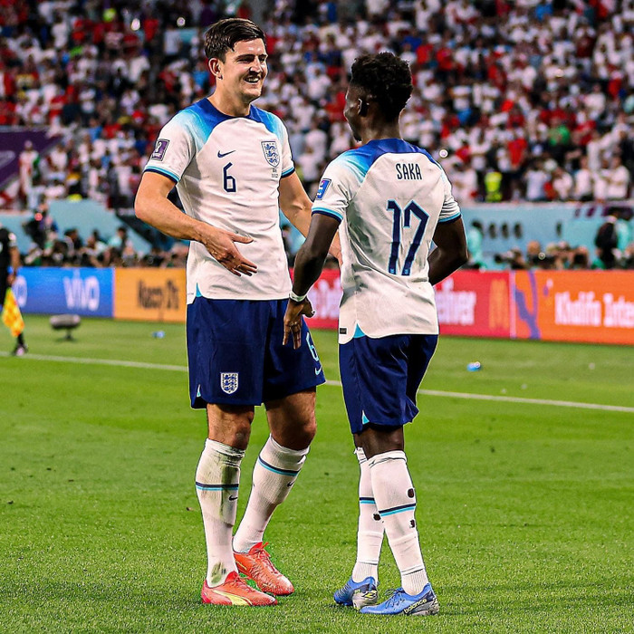 Sang hiệp 2, Saka tiếp tục cho thấy sự xuất sắc với bàn thắng nâng tỷ số lên 4-0 cho tuyển Anh.