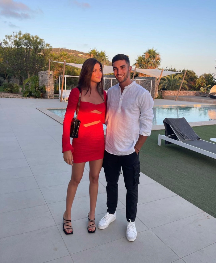 Tiền đạo Ferran Torres được HLV Luis Enrique hứa cho đá chính ở World Cup 2022, lý do ông nói hóm hỉnh là sợ con gái.