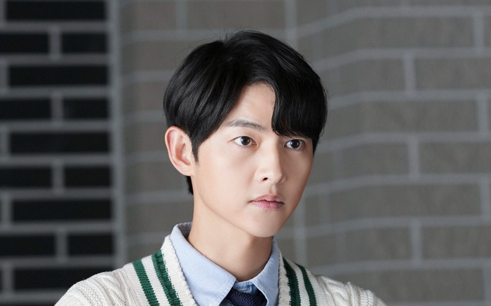 Song Joong Ki bị 'cướp spotlight' trong phim mới, danh tính người này không ai nghĩ tới Ảnh 2