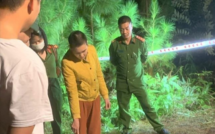 Rủ người tình lên đồi vắng ăn uống và tâm sự, cô giáo mầm non vướng vòng lao lý Ảnh 2