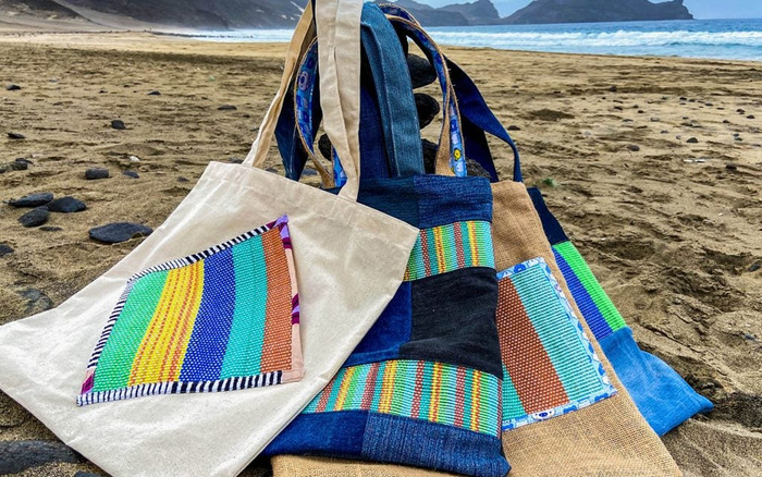 Biến rác thải đại dương thành túi xách và vòng tay Ảnh 2