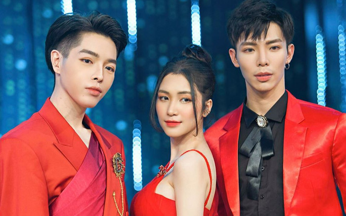 Hòa Minzy hào hứng khoe clip gia đình Hoa dâm bụt hội ngộ, fan căng mắt tìm mãi không thấy Đức Phúc Ảnh 2