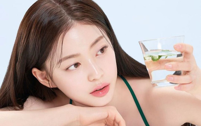 Tẩy tế bào chết cho da đầu: bí quyết để có mái tóc sạch khỏe, bồng bềnh Ảnh 2