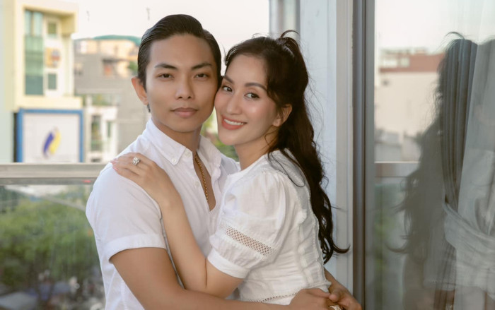 Phan Hiển khoe ảnh 4 thế hệ trước thềm đám cưới với Khánh Thi Ảnh 2