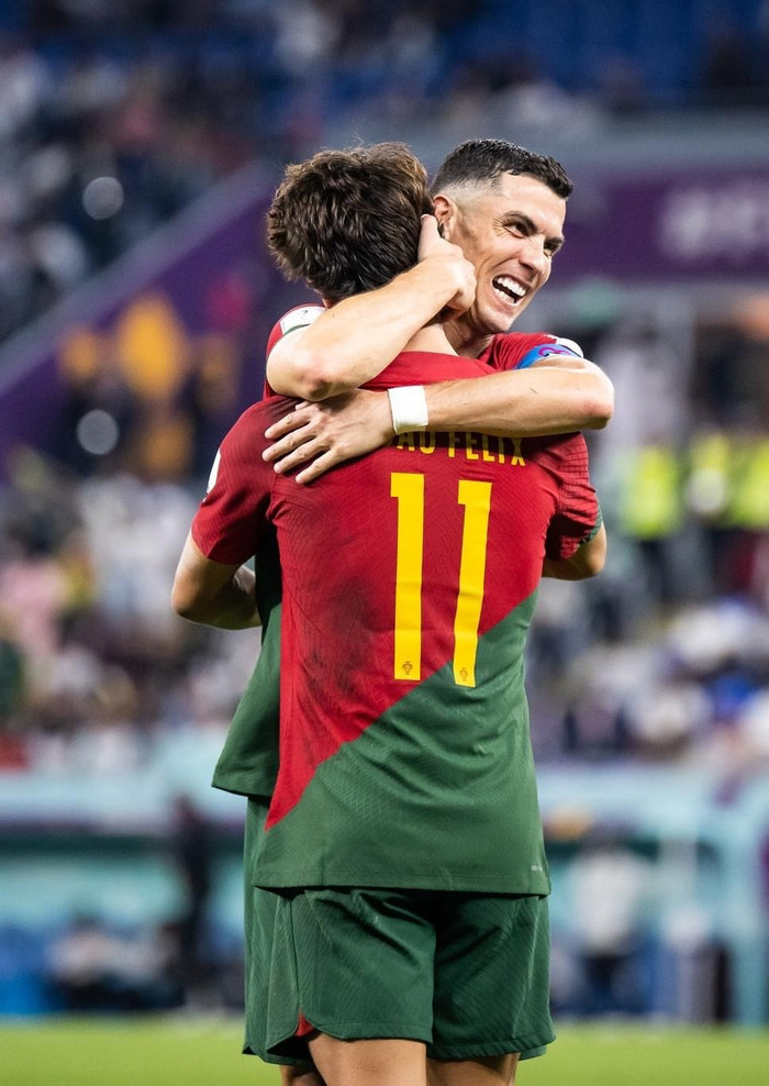 World Cup 2022, Ronaldo ghi bàn vào lưới Ghana. Ronaldo đang có tổng cộng 8 bàn thắng, kém 8 bàn so với Klose -  chân sút ghi 16 bàn và giữ kỷ lục ghi bàn của World Cup.