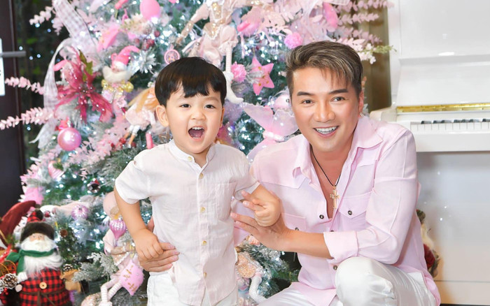 Đàm Vĩnh Hưng hạnh phúc khi có sự hiện diện của quý tử trong cuộc đời Ảnh 2