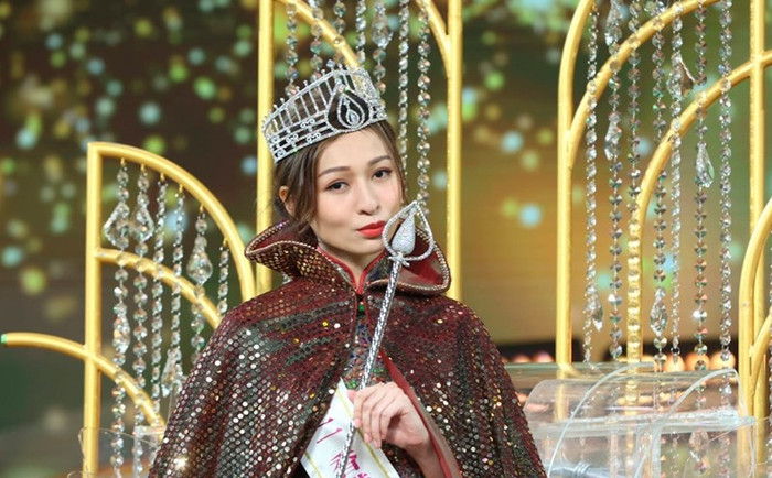 Lâm Ngọc Vị đã trở thành tân hoa hậu Hồng Kông 2022 vào cuối tháng 9 vừa qua