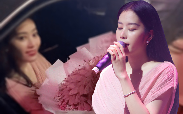 Chụp ảnh cùng người hâm mộ sau khi hát xong, Nam Em lộ rõ vẻ mặt bơ phờ, mệt mỏi Ảnh 2