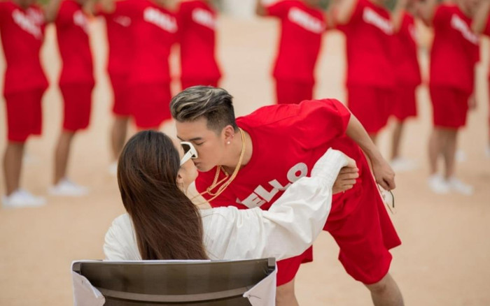 Lộ danh tính 'bà xã cũ' của Đàm Vĩnh Hưng, tưởng lạ hóa ra quen! Ảnh 2