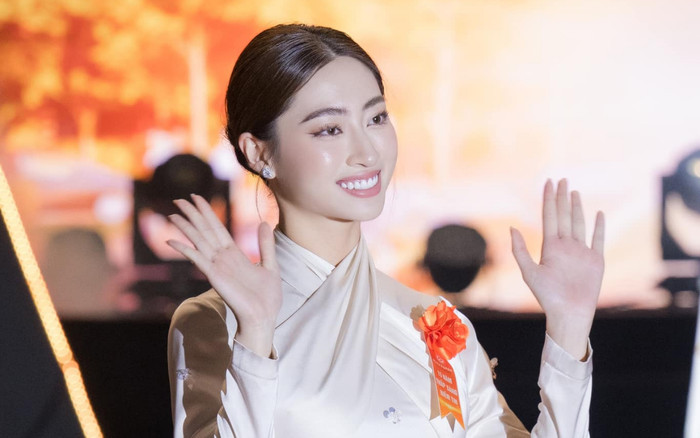 Trở thành giảng viên đại học, Hoa hậu Lương Thùy Linh sẽ có gu thời trang thế nào? Ảnh 2