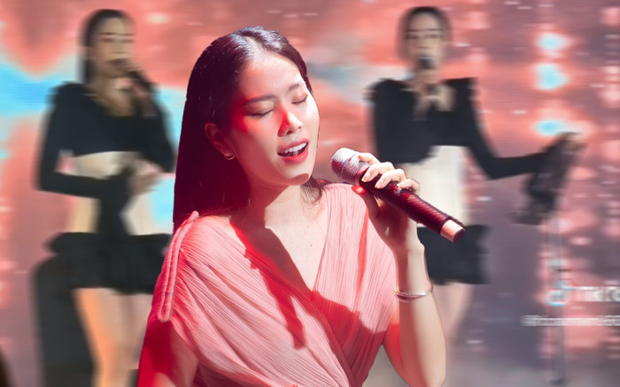 Mang nịt bụng biểu diễn, khán giả nói gì về giọng hát Nam Em? Ảnh 2