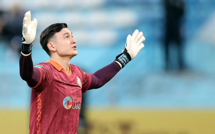 Thủ môn Đặng Văn Lâm nhận bàn thua từ giữa sân, Bình Định về nhì Cúp Quốc gia Ảnh 2