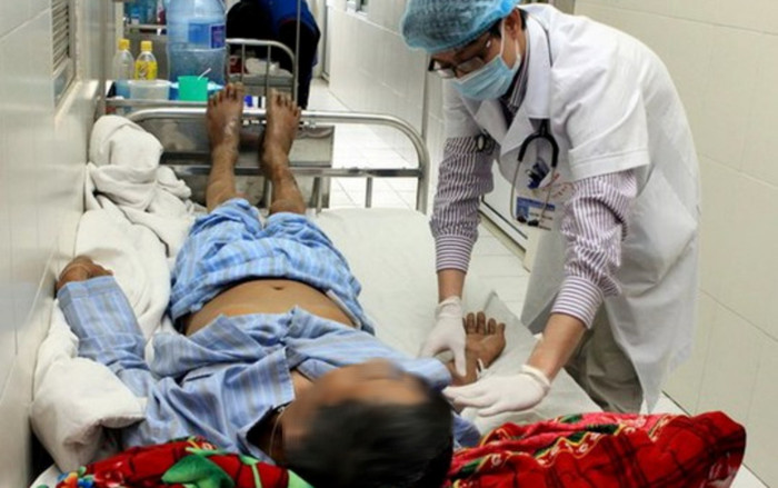 Sau 2 ngày mổ lợn, người đàn ông bất ngờ hôn mê sâu, nguy kịch Ảnh 2