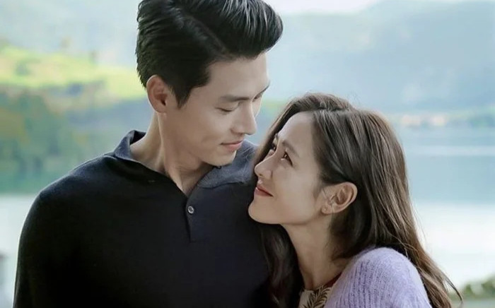 Son Ye Jin hạ sinh em bé sớm hơn dự kiến, Hyun Bin chưa thể gặp mặt con trai đầu lòng Ảnh 2