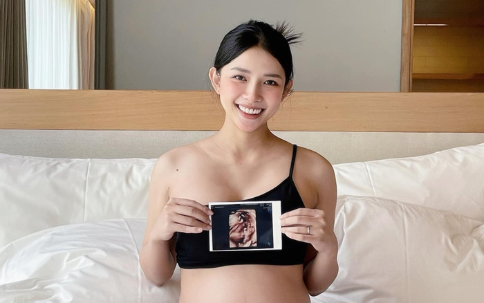 Vợ Phan Mạnh Quỳnh tự tin khoe bụng rạn ở tháng cuối thai kỳ, khẳng định mọi thứ đều dành cho con Ảnh 2