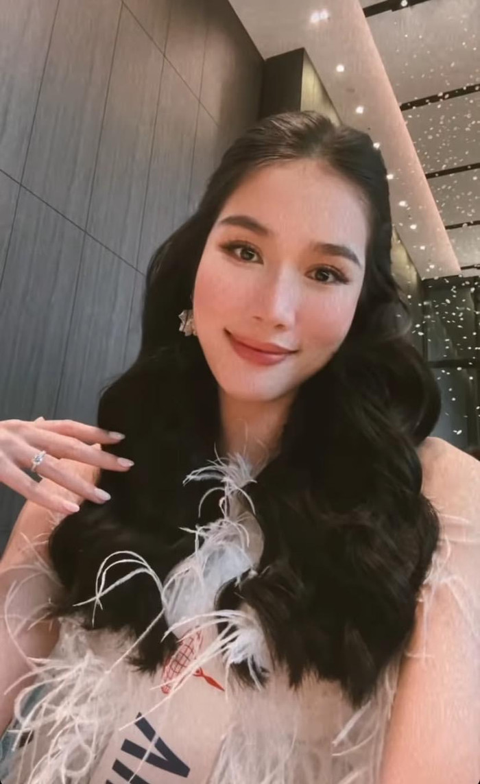 Á hậu Phương Anh xinh hút hồn với tóc xoăn nhẹ nhàng trong outfit ngày 2 tại Miss International Ảnh 3