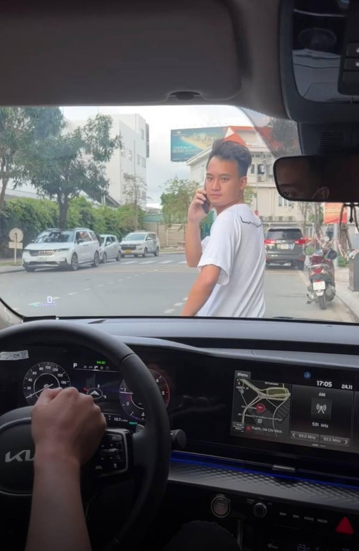 Hành động mất kiểm soát của chồng cũ Diệp Lâm Anh gây xôn xao mạng xã hội cách đây ít ngày.