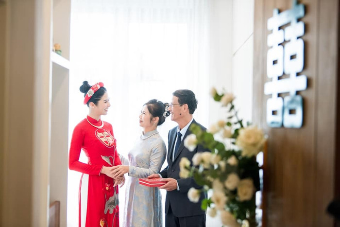 Không chỉ được chồng yêu thương, Ngọc Hân còn được gia đình chồng cưng chiều hết mực.