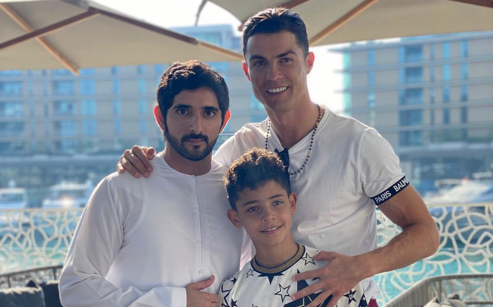 Ronaldo sắp ký hợp đồng 500 triệu USD với một CLB Saudi Arabia Ảnh 2