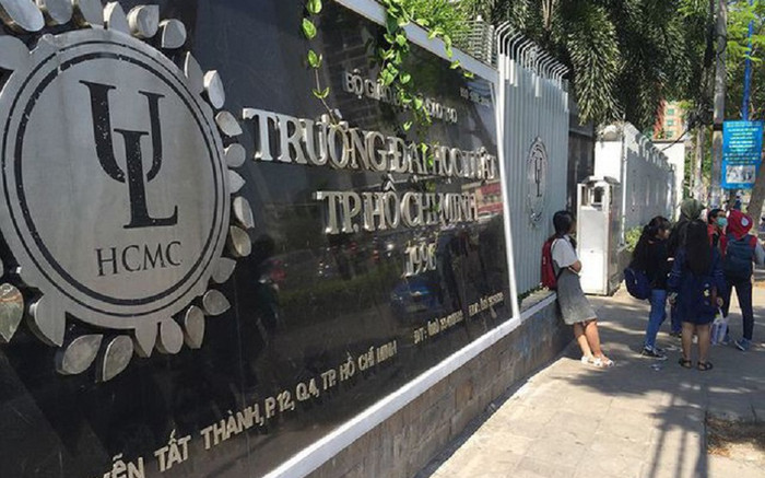 Hàng chục sinh viên Đại học Luật TP.HCM bị đuổi học Ảnh 2