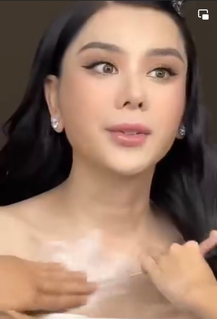 Clip Lâm Khánh Chi tập nói sau phẫu thuật đã nhanh chóng thu hút sự quan tâm của công chúng.