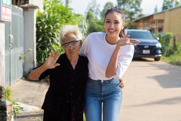 Mẹ Ngọc Châu tiết lộ bí mật về con gái: 'Từ hồi đi học, cô thấy nó không có bạn trai' Ảnh 2