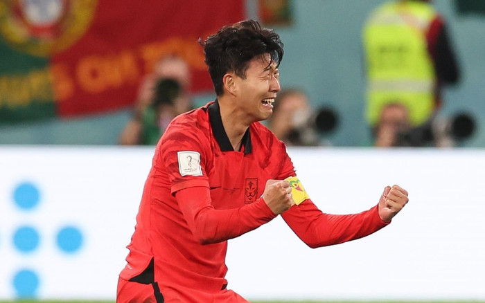 Son Heung-min khóc sau khi giúp Hàn Quốc hạ Bồ Đào Nha: Nước mắt hạnh phúc của người hùng Ảnh 2