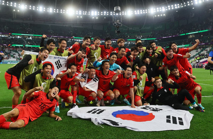 AFC có ba đại diện đi tiếp là Úc, Nhật Bản và Hàn Quốc. Ảnh: Reuters