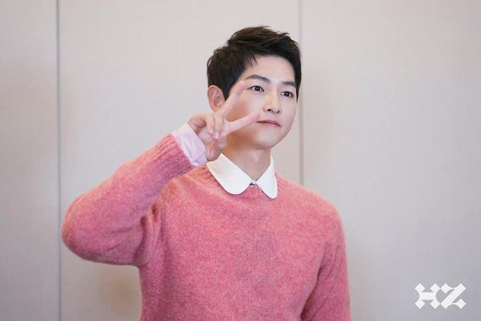 Báo Hàn khẳng định Song Joong Ki đã trở lại thời hoàng kim: Tất cả là do ăn may? Ảnh 1