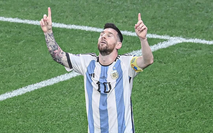 Messi vượt qua Maradona, cán mốc 1000 trận và 789 bàn thắng: Ngả mũ trước thiên tài Ảnh 2