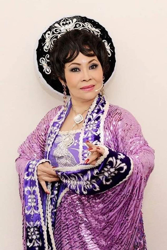 2022 - một năm 'đẫm nước mắt' của showbiz Việt: Khán giả nghẹn ngào từ biệt nhiều nghệ sĩ tài hoa Ảnh 2