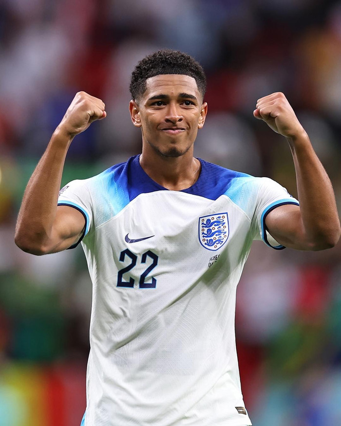 Jude Bellingham đã lập kỷ lục khi trở thành cầu thủ trẻ nhất từ năm 1966 kiến tạo thành bàn ở vòng knock-out World Cup.