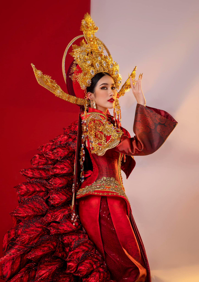 'Hoa trạng nguyên' của Phương Anh lộ diện, fan gật đầu lia lịa: Trao giải Best National Costume liền đi Ảnh 3