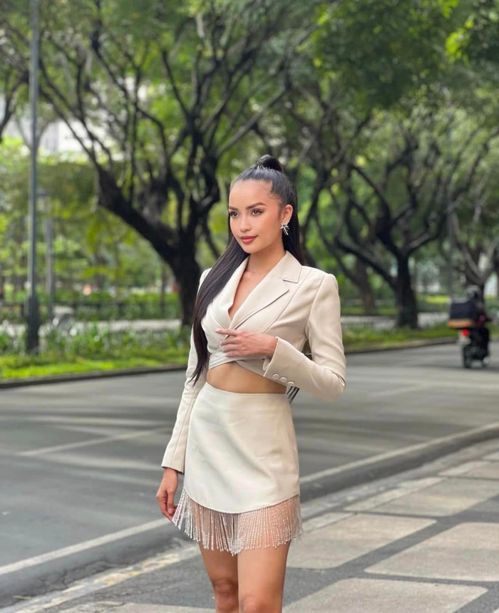 Ngọc Châu hút sạch ống kính Philippines: Đi training cứ như đang tận hưởng nhiệm kỳ Miss Universe Ảnh 2