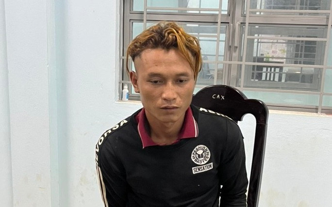 Thấy em ruột bị trai làng đánh, anh trai hành động nông nổi Ảnh 2