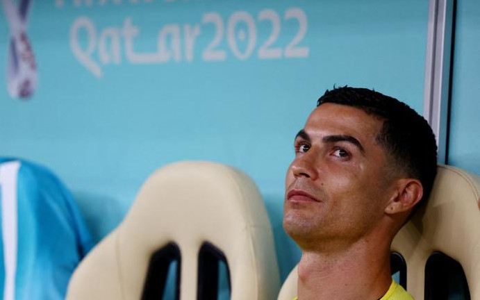 Chân dung 'phù thủy' khiến Ronaldo dự bị, gây sốt ở World Cup 2022 Ảnh 2