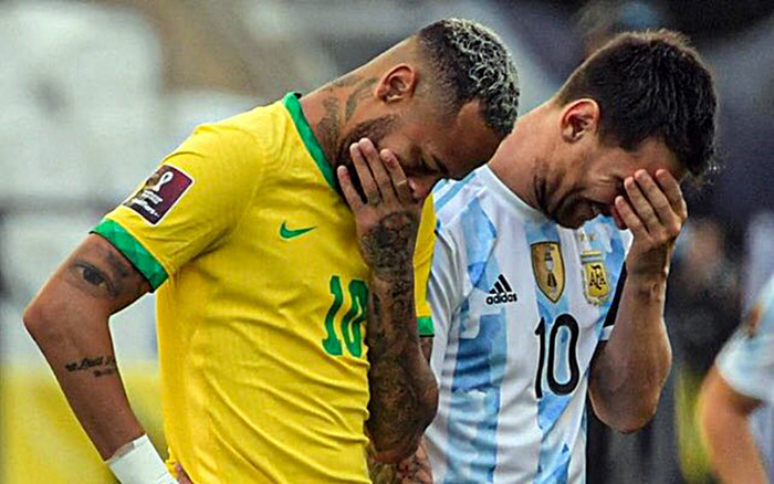 Vũ điệu Samba, Messi đi bộ thành... thánh và 'siêu xayda' thất truyền Ảnh 2