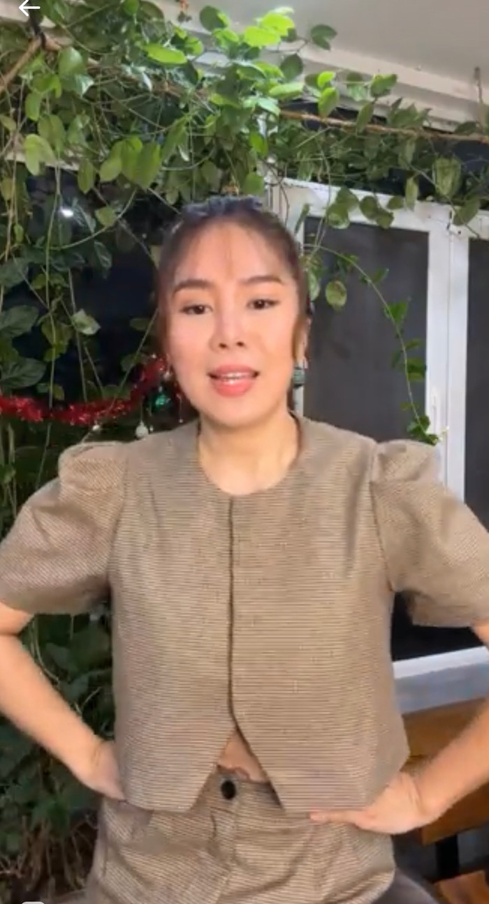 Nữ diễn viên đã khéo léo khoe vòng 2 phẳng lì nhằm 'đập tan' tin đồn