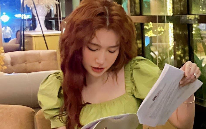 Bị mỉa mai vì đấu giá từ thiện, Elly Trần 'dằn mặt' anti-fan 'vô duyên thường trực' Ảnh 2