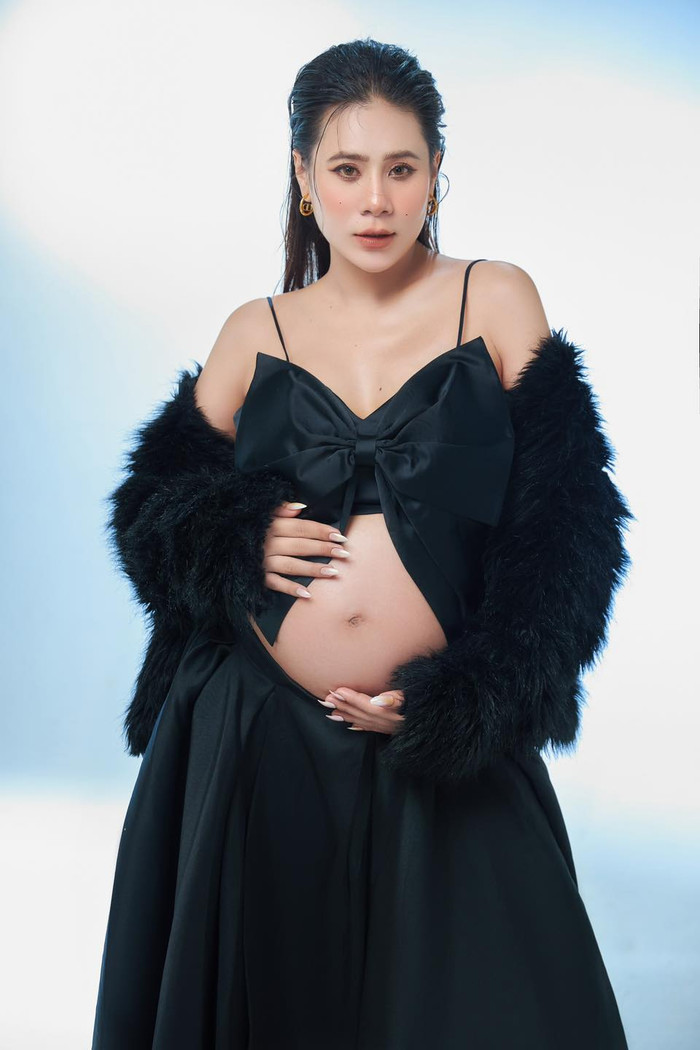 Hiện tại nữ diễn viên vẫn đang nhận được những lời chúc tốt đẹp nhất từ cư dân mạng và bạn bè thân thiết