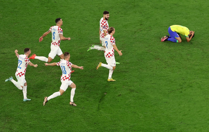 Brazil đã bị Croatia đánh bại 2-4 trong loạt đá phạt đền may rủi.