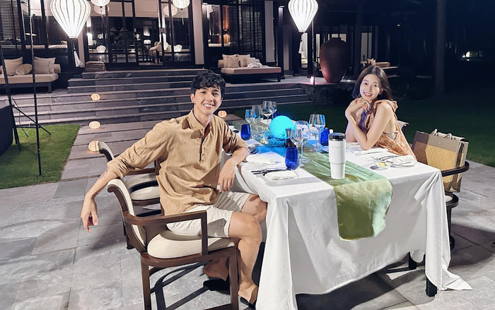 Vợ chồng Bình An Phương Nga tận hưởng tuần trăng mật sau một tháng kết hôn Ảnh 2