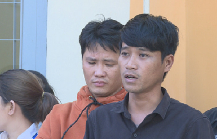 Hai đối tượng cầm đầu đường dây cá độ bị lực lượng Công an bắt giữ. (Ảnh: Công an Đắk Lắk).