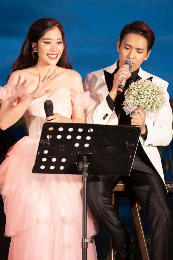 Nam Em và Bạch Công Khanh từng khiến công chúng không khỏi ghen tỵ trước những màn thả thính cực mùi mẫn.