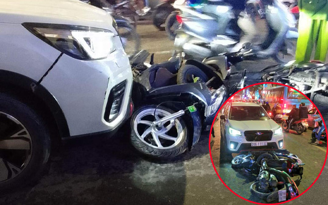 Hà Nội: Ôtô gây tai nạn liên hoàn, 'quét' 10 xe máy ngã la liệt trên đường phố Ảnh 2